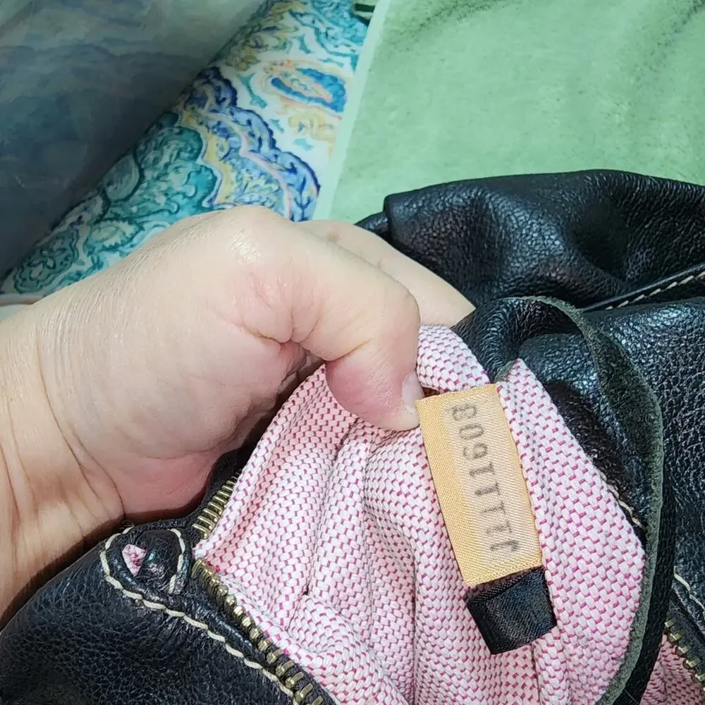 Dooney & Bourke excellent used